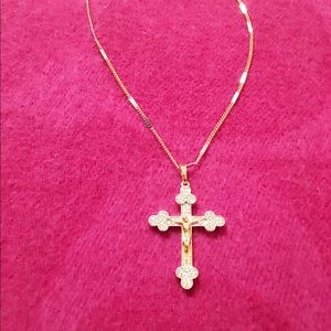 Brand New 14k gold plated necklace
